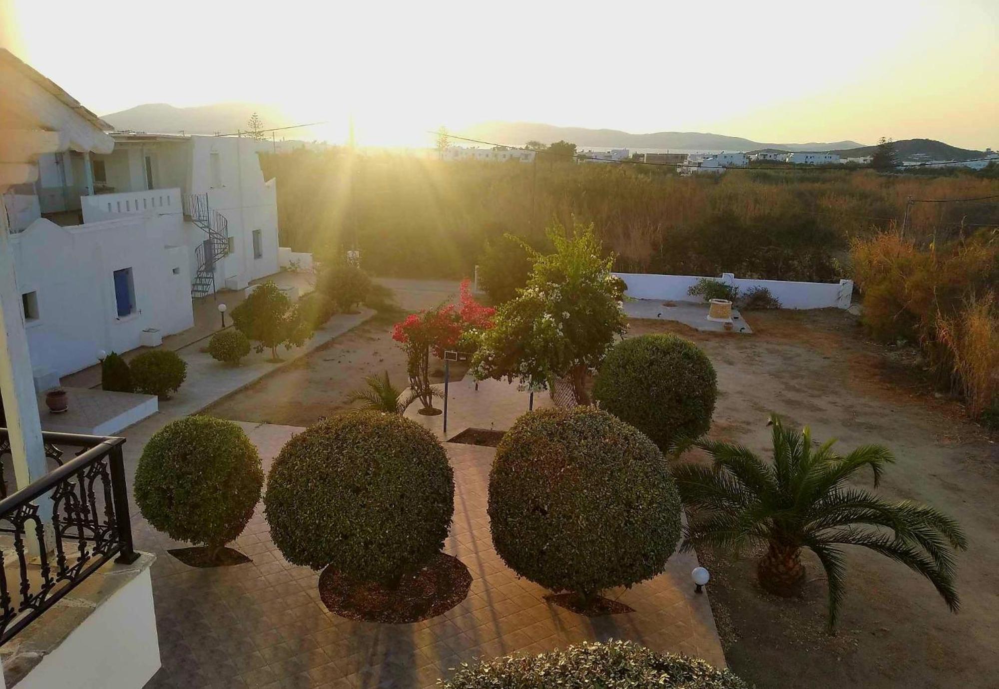 Sophi'S L Studios & Apartments Agia Anna  Exterior foto